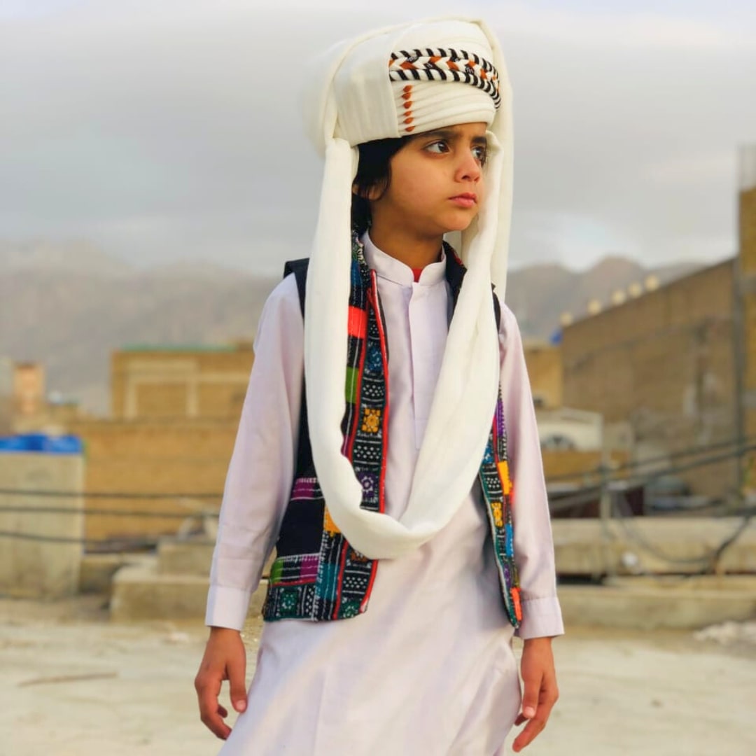 MiniRohi™ Balochi Traditional Turban for Kids (2–12 Years) – Cultural Style for Young Star brown black chebuk